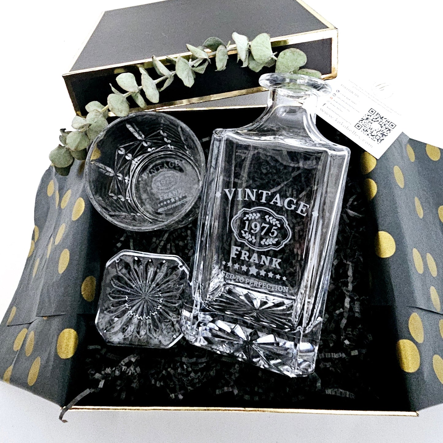 Custom laser-engraved whiskey decanter gift set for milestone birthdays. Personalize with name & birth year.