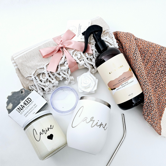 This set also includes a stylish kitchen towel and a luxurious linen towel, making it a thoughtful present for Mother's Day, a special gift for her, a welcoming housewarming surprise, or for any woman who takes pride in a clean and beautifully scented home.